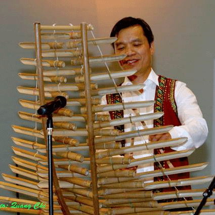 Xuan Phuong Dao, Vietnam am Zylophon